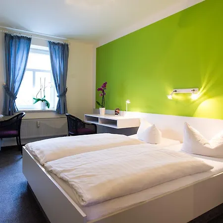 Lausitz Πανσιόν 3*